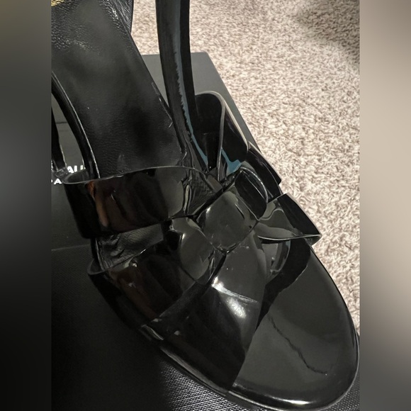 ✖️CONSIGNED✖️YSL TRIBUTE PLATFORM SANDALS IN PATENT LEATHER - Picture 5 of 7